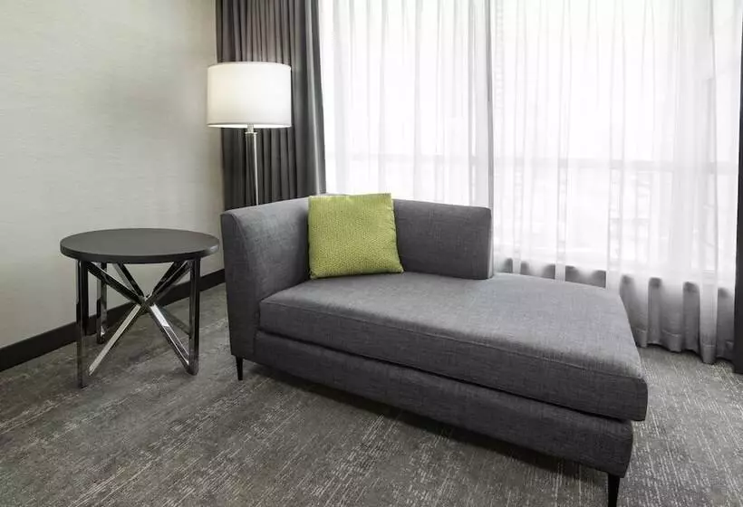 Executive-huone, Hilton Vancouver Metrotown