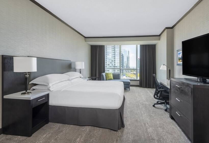 Номер Executive, Hilton Vancouver Metrotown