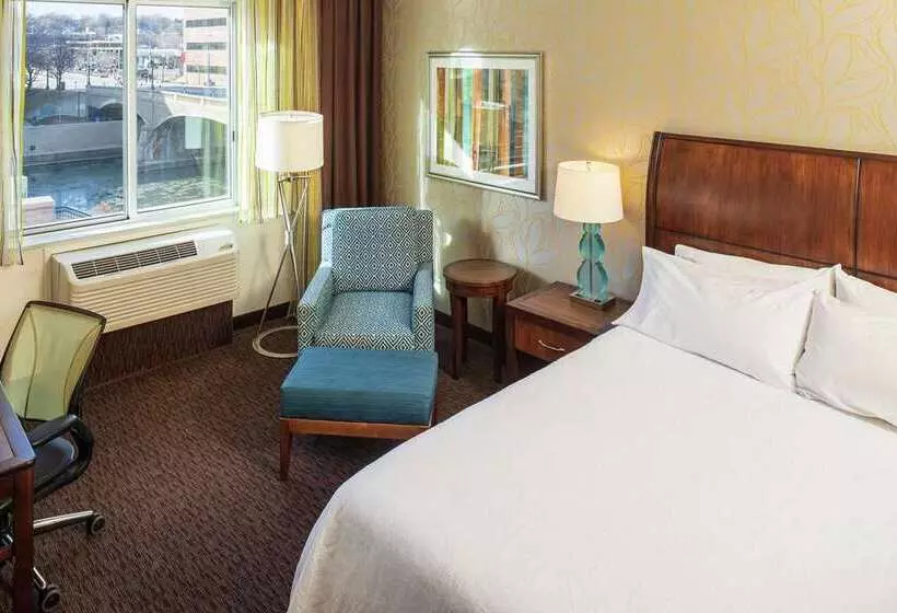 Deluxe-huone, Hilton Vancouver Metrotown