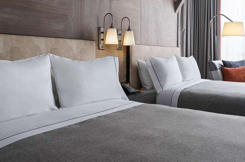 חדר דלוקס, Hilton Vancouver Metrotown