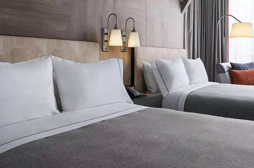 Deluxe-huone, Hilton Vancouver Metrotown