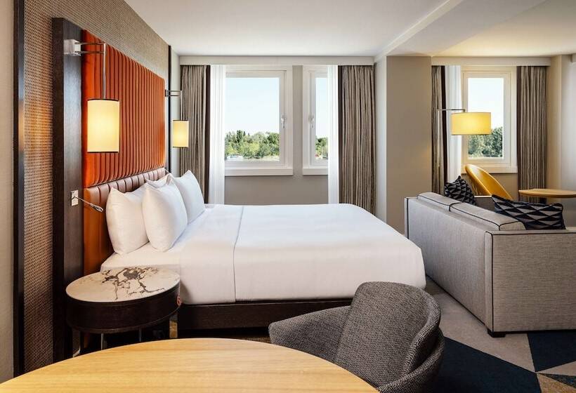 سوییت, Hilton Vienna Waterfront