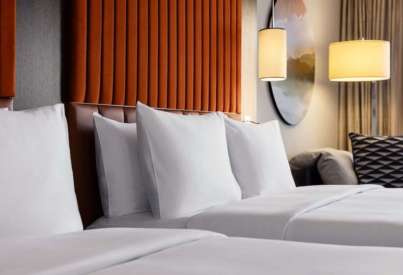 اتاق اجرایی, Hilton Vienna Waterfront