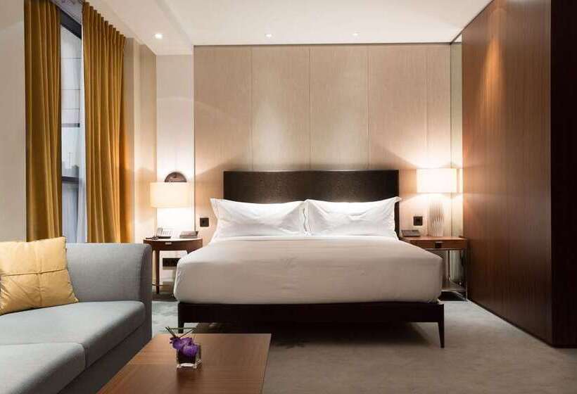 اتاق اجرایی با تخت بزرگ, Hilton Vienna Waterfront