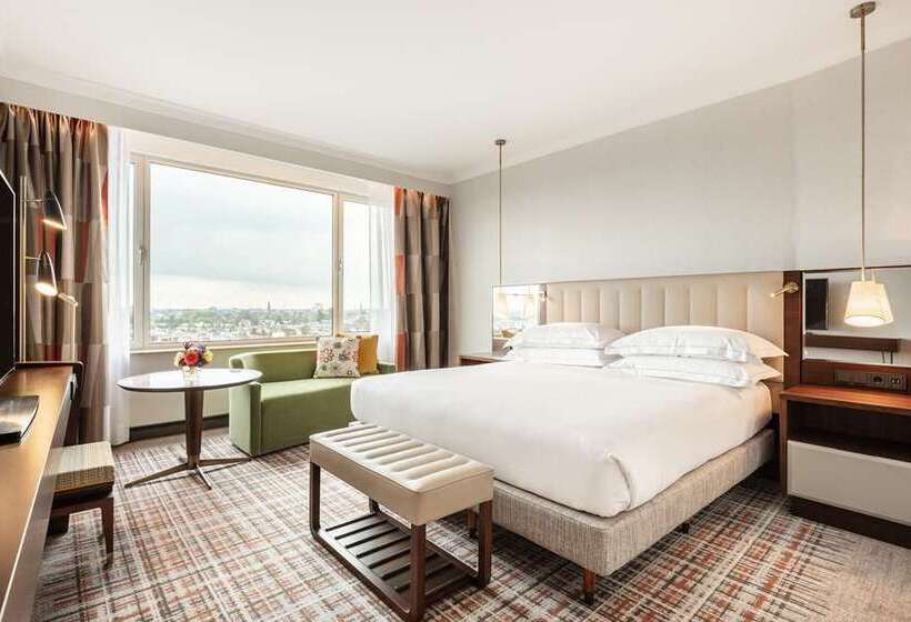 이그제큐티브 룸 킹사이즈 침대, Hilton Vienna Waterfront