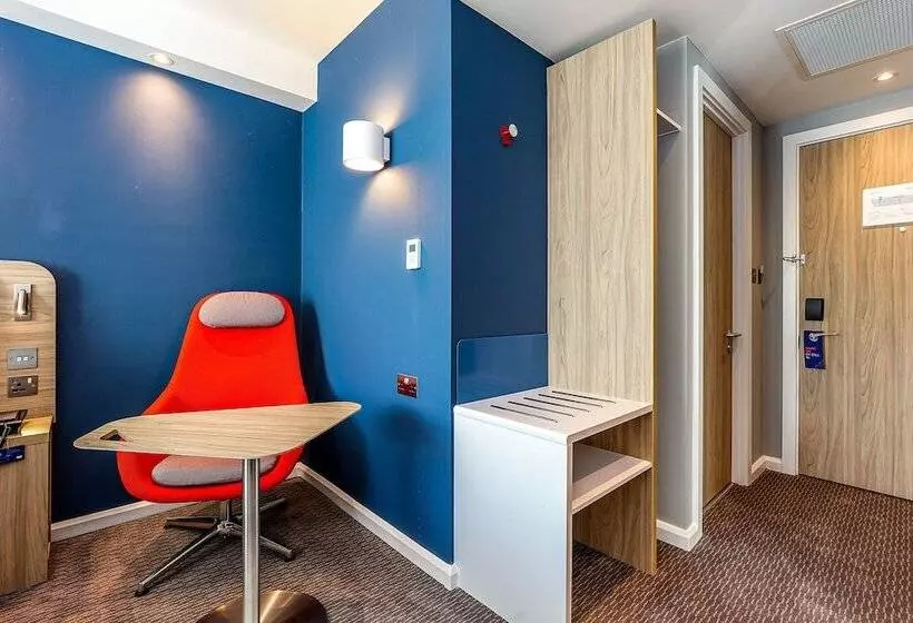 Standard-huone, Holiday Inn Express Edinburgh City West, An Ihg