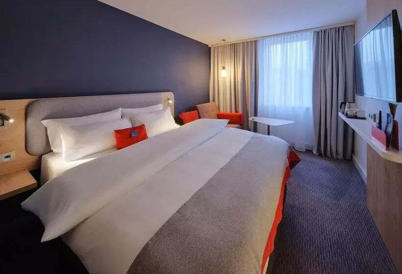 ダブルベッドスタンダードルーム, Holiday Inn Express Frankfurt Airport, An Ihg