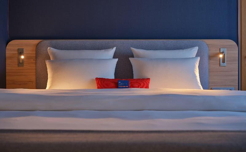 اتاق استاندارد, Holiday Inn Express Frankfurt Airport, An Ihg