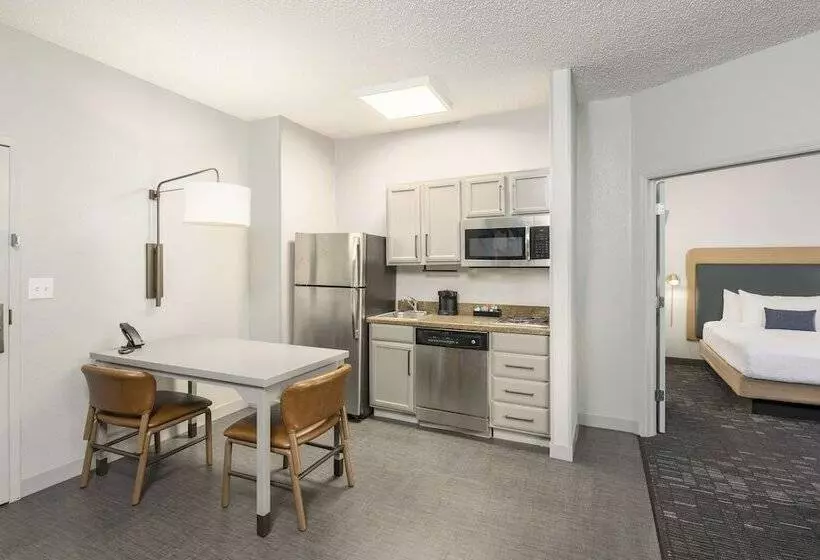 سوییت, Homewood Suites By Hilton New Orleans