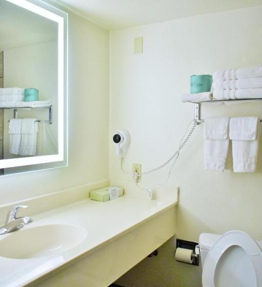 غرفة قياسية, Knights Inn Page