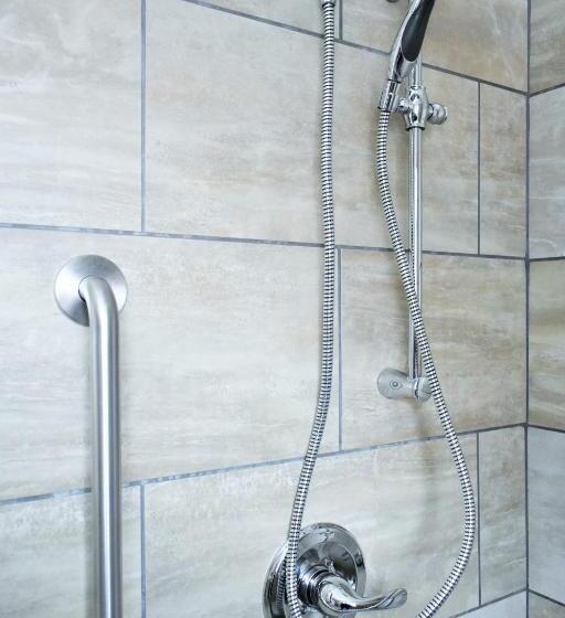 غرفة ديلوكس لذوى الاحتياجات الخاصة, Knights Inn Page