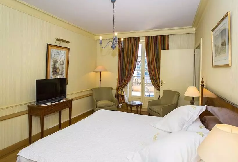 スイート, Le Manoir Au Lac