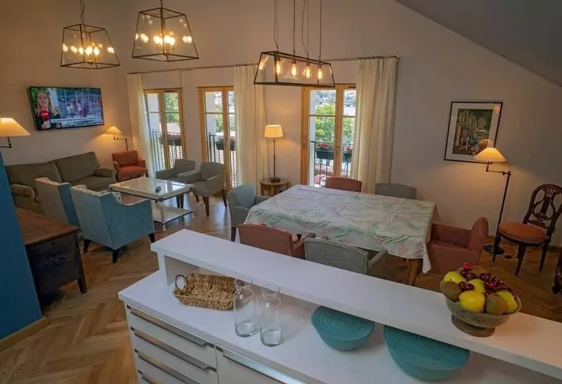２ベッドルームデラックスアパートメント, Le Manoir Au Lac