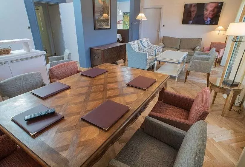 ２ベッドルームデラックスアパートメント, Le Manoir Au Lac