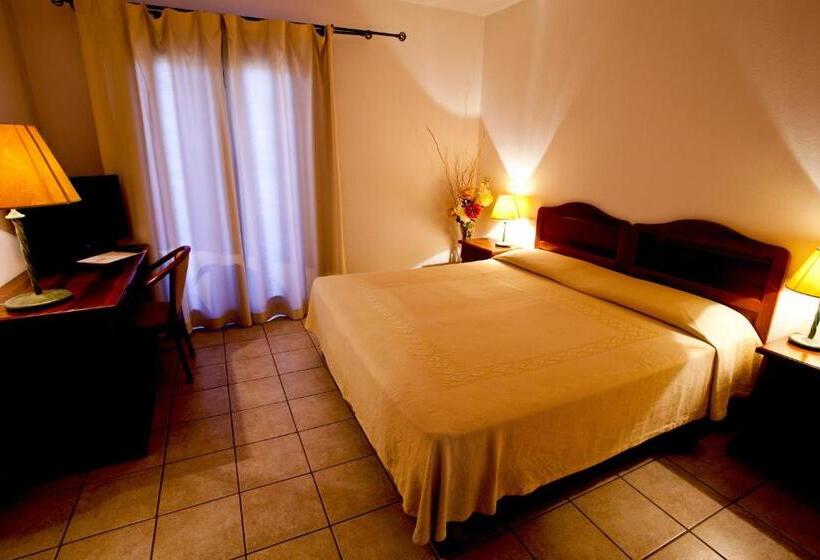 标准单人间, Moderno