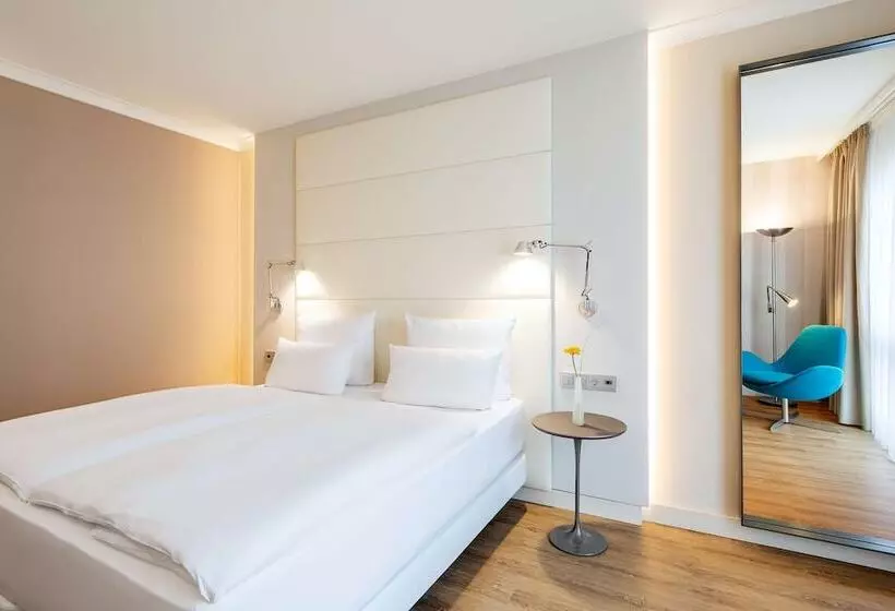 Standardzimmer, NH Berlin Alexanderplatz