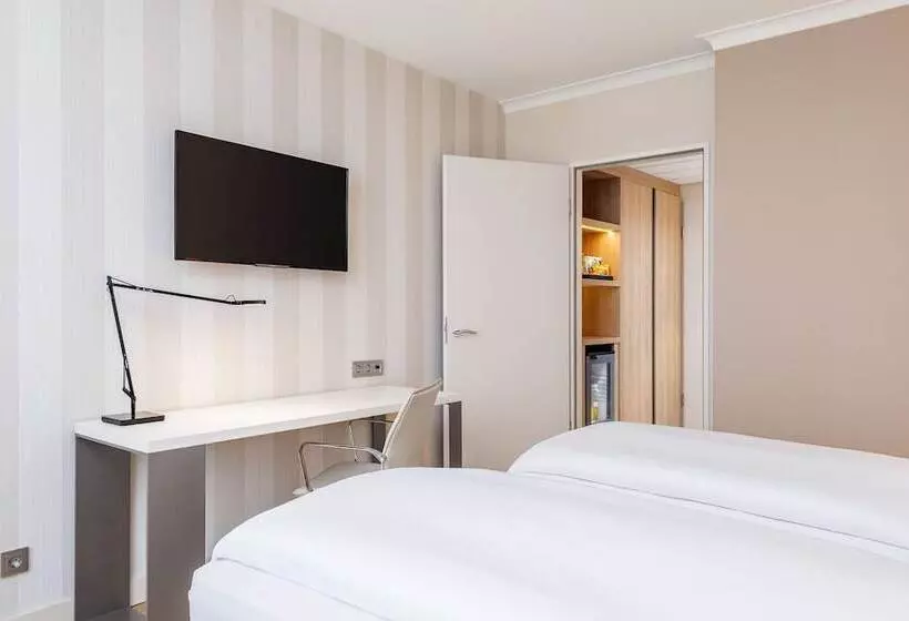 Standardzimmer, NH Berlin Alexanderplatz