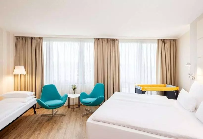 Familienzimmer, NH Berlin Alexanderplatz