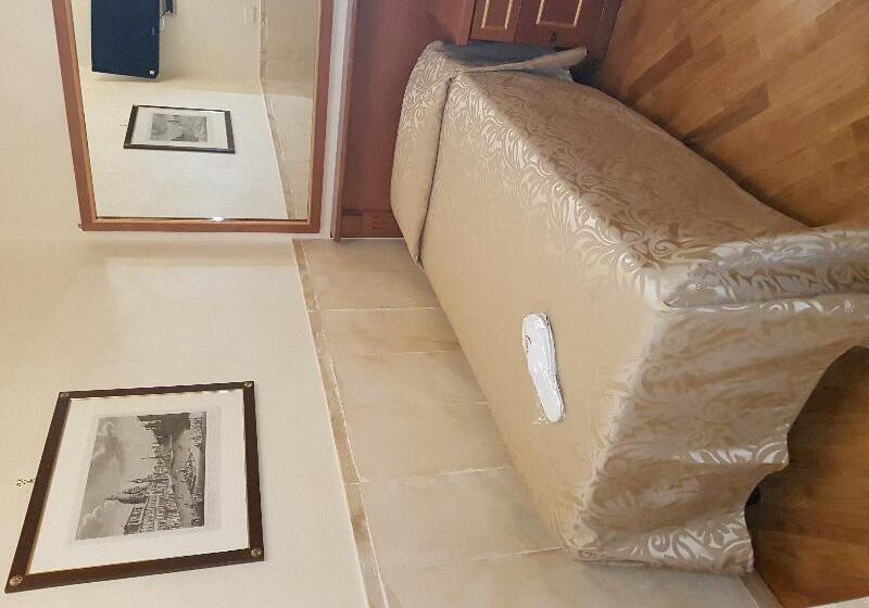 חדר סטנדרט יחיד, Pantheon