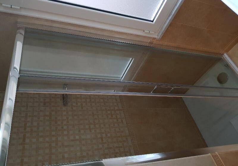 חדר סטנדרט יחיד, Pantheon