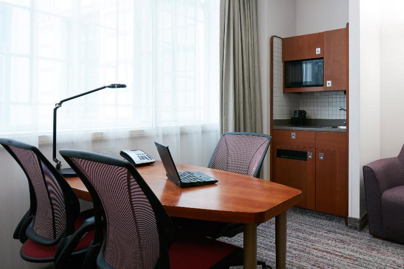 חדר סטנדרט, Pantheon