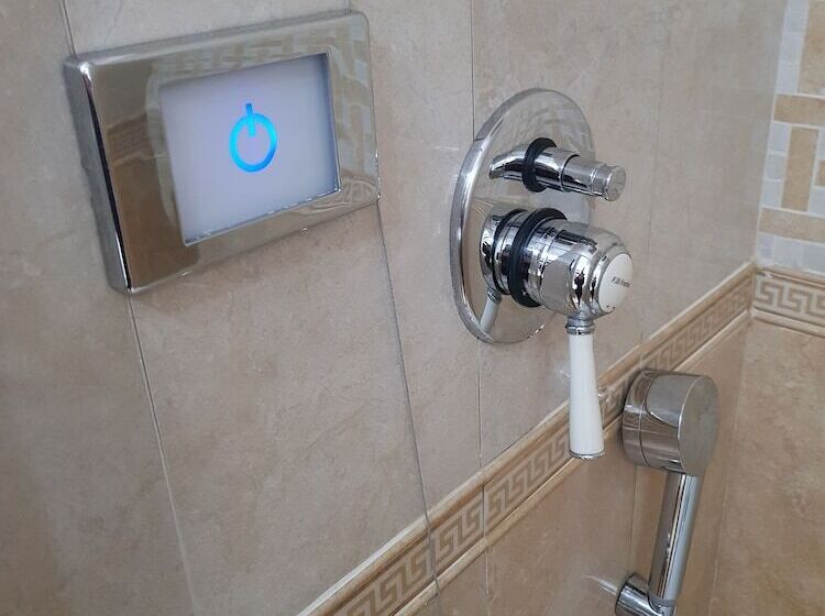 חדר סטנדרט יחיד, Pantheon