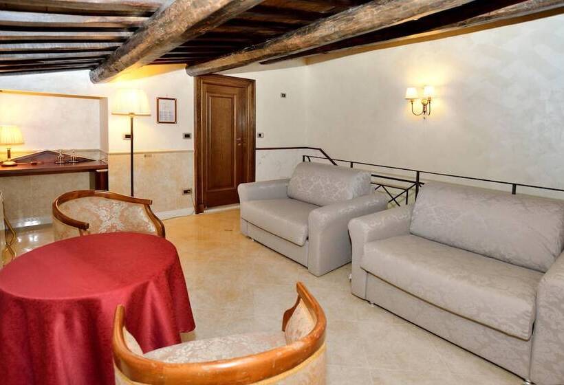 סוויטה, Pantheon