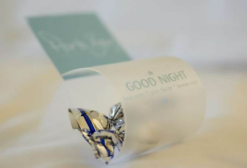 스탠다드 룸 측면 바다 전망, Portobay Falesia