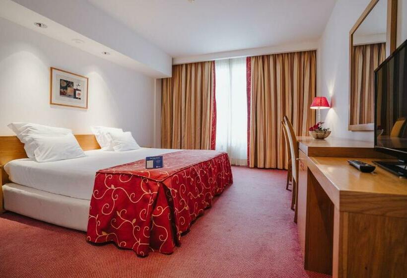 패밀리 룸, Premium Porto Maia