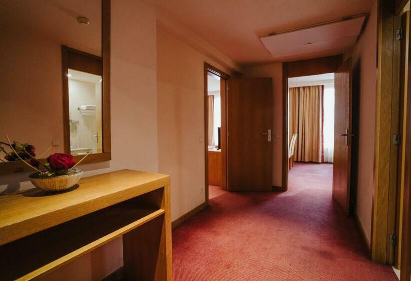 패밀리 룸, Premium Porto Maia