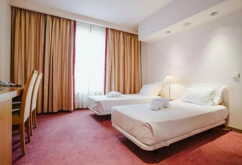 ファミリールーム, Premium Porto Maia