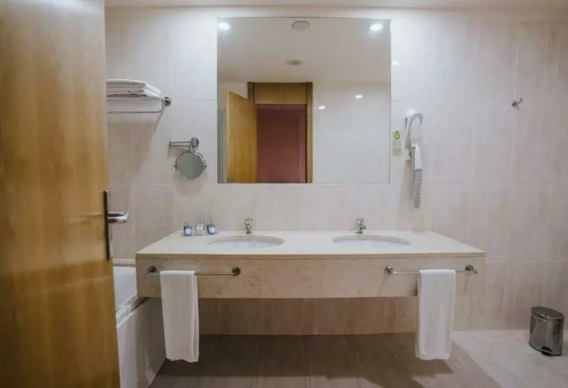 ファミリールーム, Premium Porto Maia