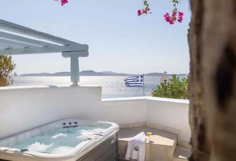 2 Bedrooms Suite Sea View, Saint John Hotel Villas & Spa