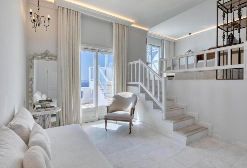 جناح جونيور مطلّ علي البحر, Saint John Hotel Villas & Spa