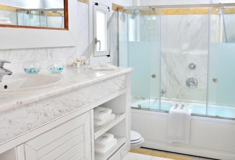 غرفة قياسية مطلّة علي الحديقة, Saint John Hotel Villas & Spa