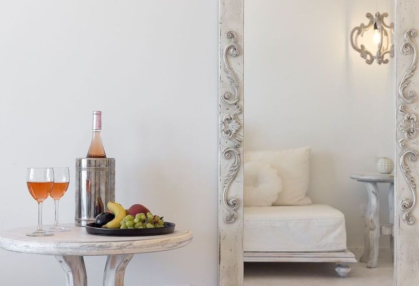 اتاق پریمیوم با چشم‌انداز باغ, Saint John Hotel Villas & Spa
