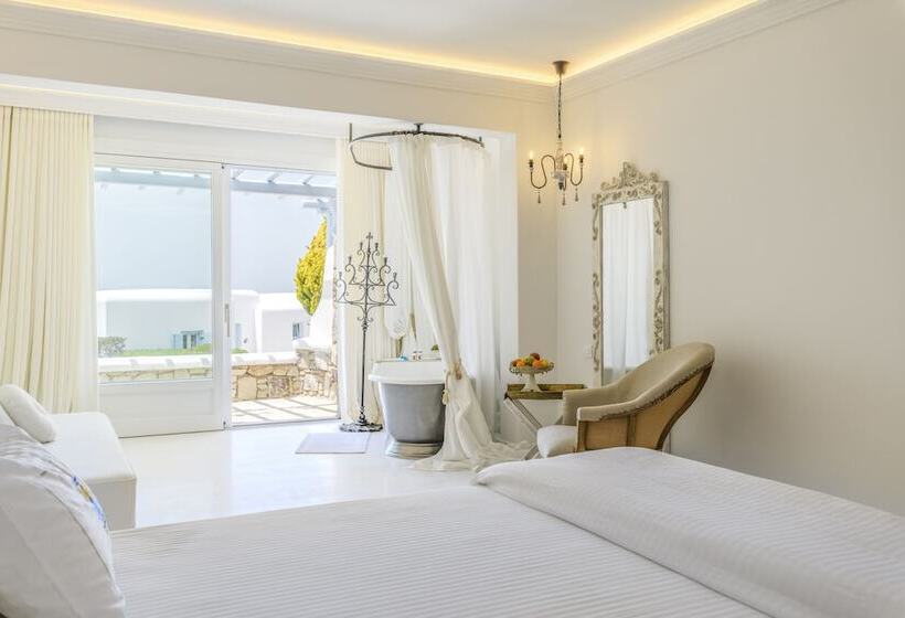 غرفة بريميوم إطلالة جانبية على البحر, Saint John Hotel Villas & Spa