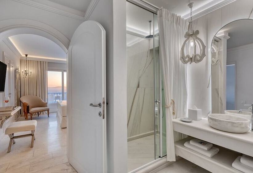 جناح عائلي, Saint John Hotel Villas & Spa