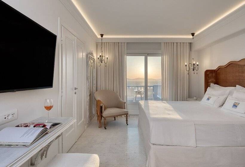 سوییت خانوادگی, Saint John Hotel Villas & Spa