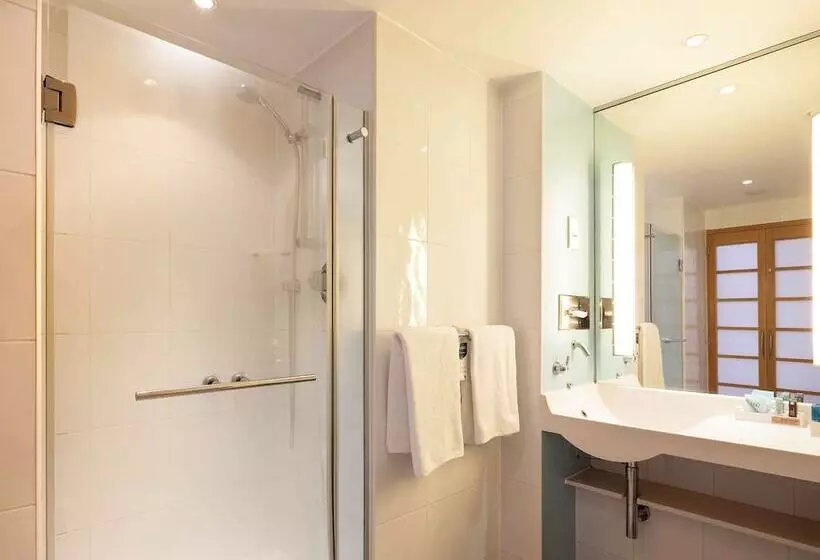 اتاق اجرایی, Novotel Bristol Centre