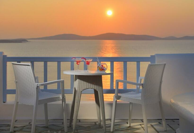 جناح عائلي, Saint John Hotel Villas & Spa