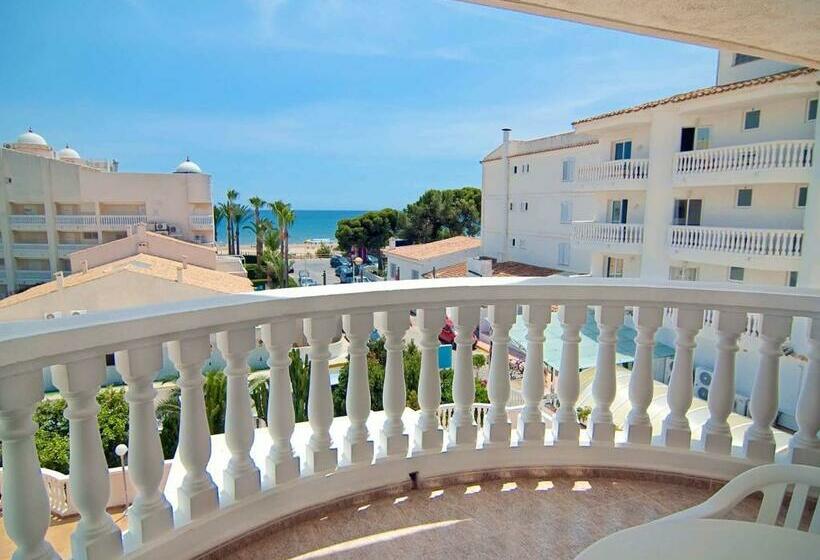 غرفة عائلية, Servigroup Romana