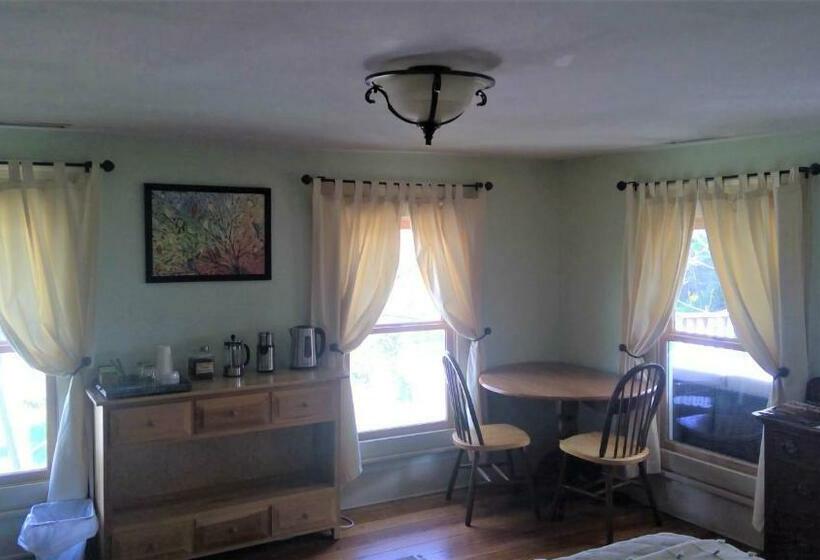 スタンダードトリプルルーム, Bliss Point Farm And B&b, Llc