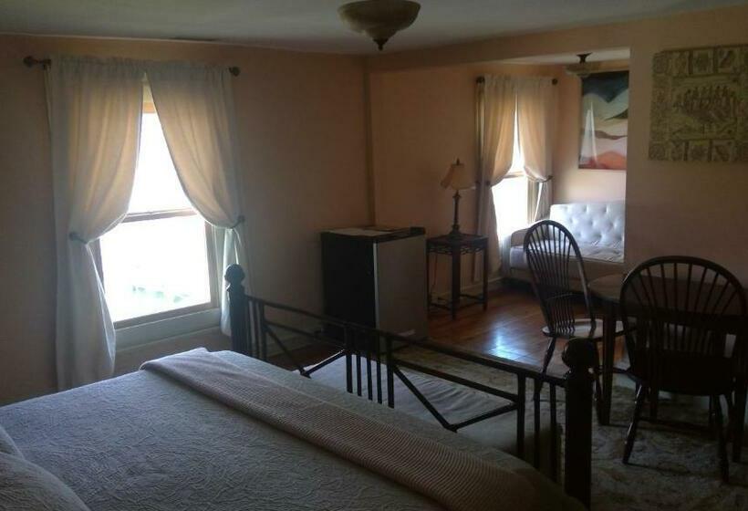 スタンダードトリプルルーム, Bliss Point Farm And B&b, Llc