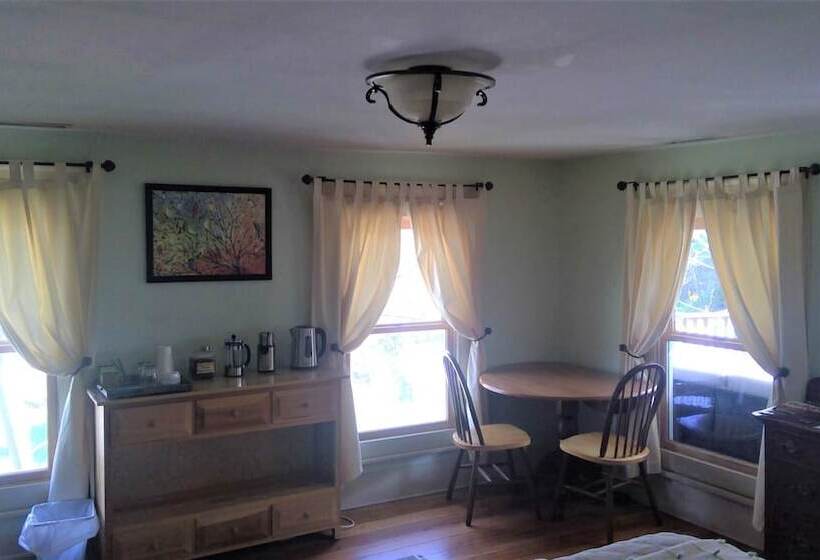 スタンダードトリプルルーム, Bliss Point Farm And B&b, Llc