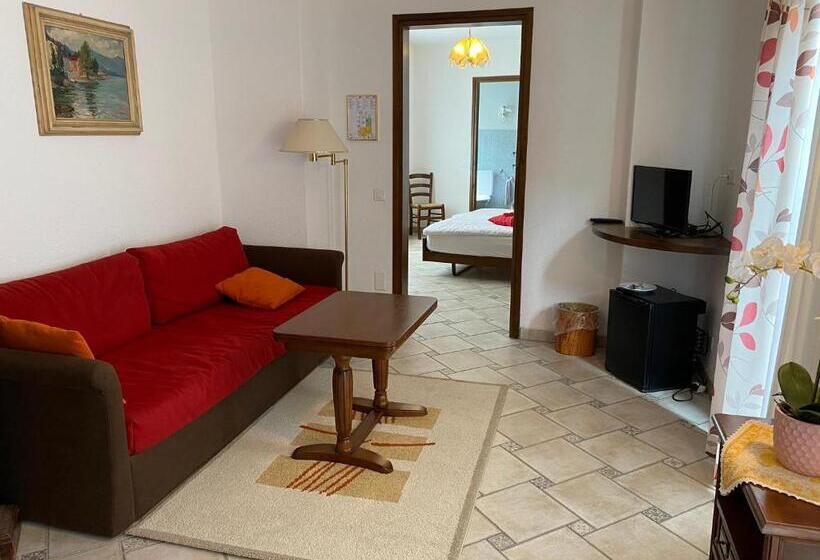 带大床的标准间, Antico