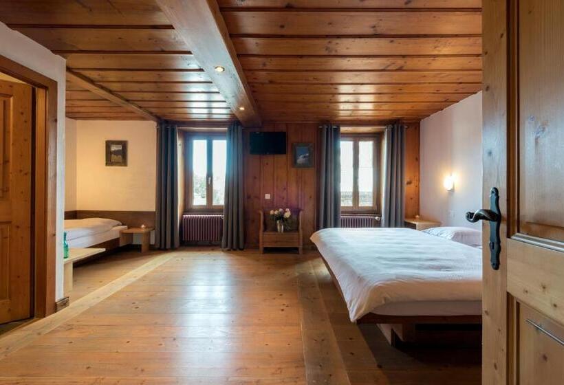 Номер Стандарт Трехместный, La Vallée Hôtel &spa