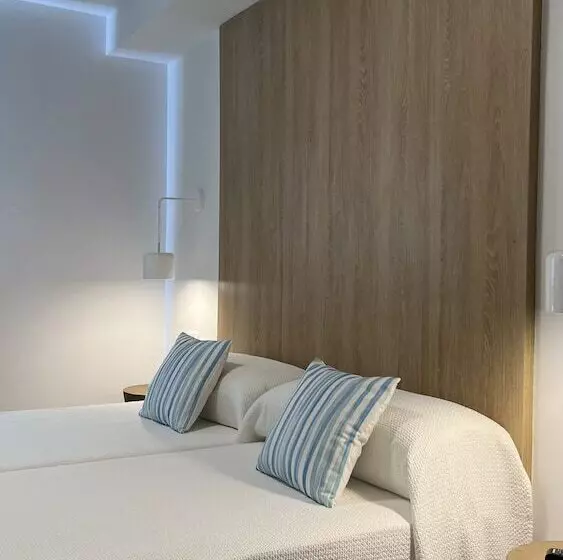 آپارتمان سوپریور 2 خوابه, Aparthotel Boutique Poniente Playa