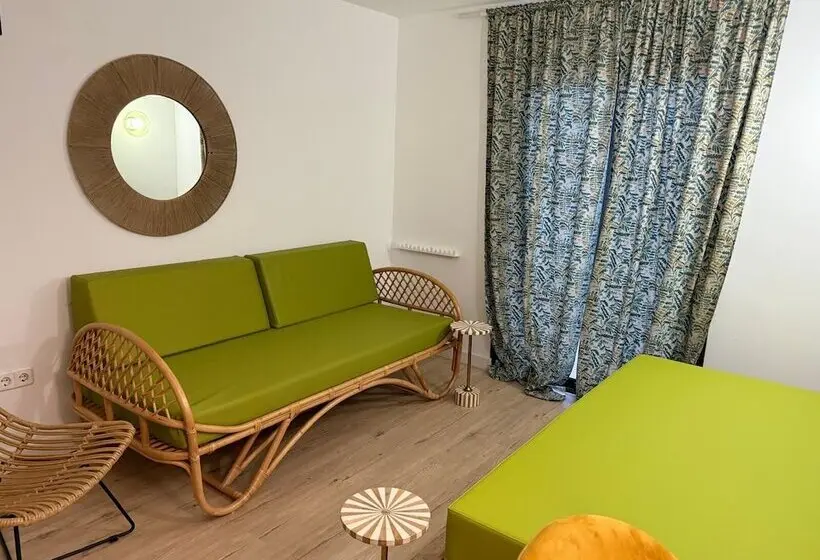 آپارتمان 1 خوابه با بالکن, Aparthotel Boutique Poniente Playa