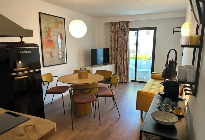 آپارتمان سوپریور 2 خوابه, Aparthotel Boutique Poniente Playa